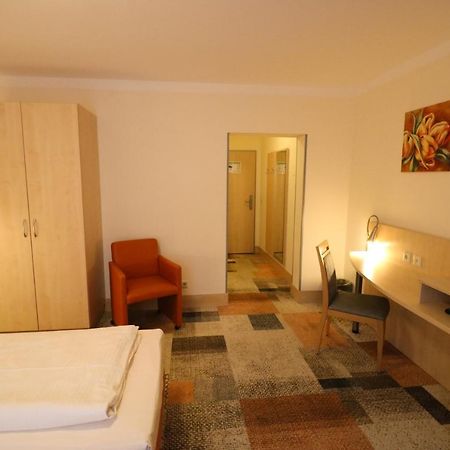 Petul Apart Hotel Ernestine Ессен Екстер'єр фото