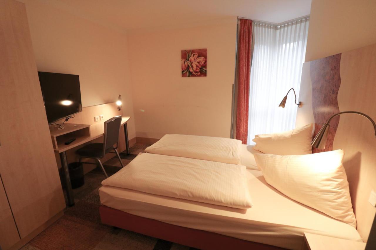 Petul Apart Hotel Ernestine Ессен Екстер'єр фото
