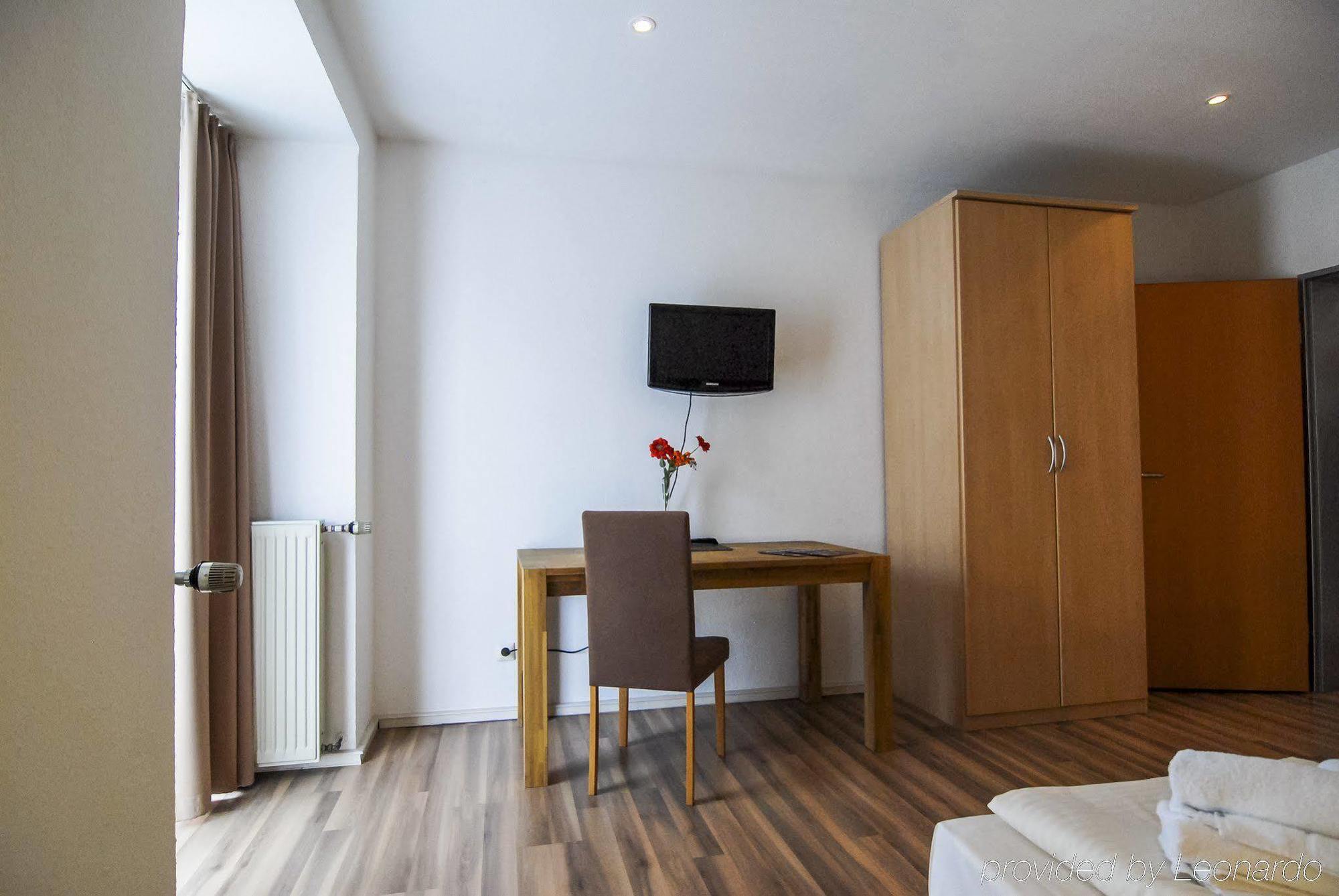 Petul Apart Hotel Ernestine Ессен Екстер'єр фото