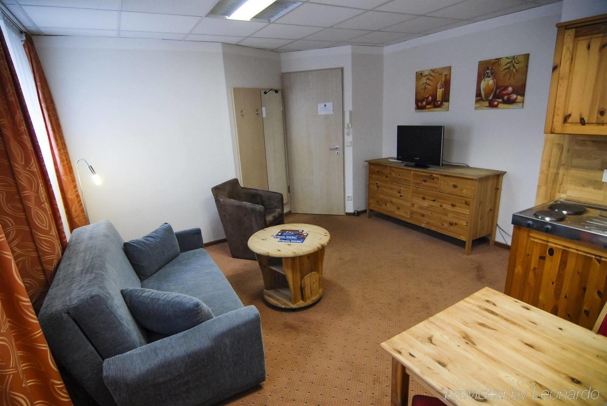 Petul Apart Hotel Ernestine Ессен Екстер'єр фото